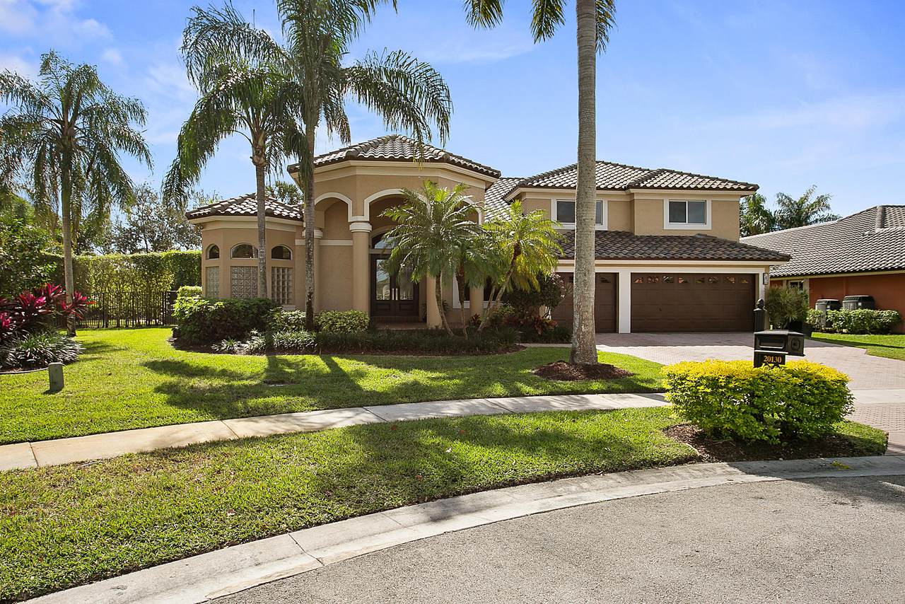 20130 Palm Island Drive - Photo 1