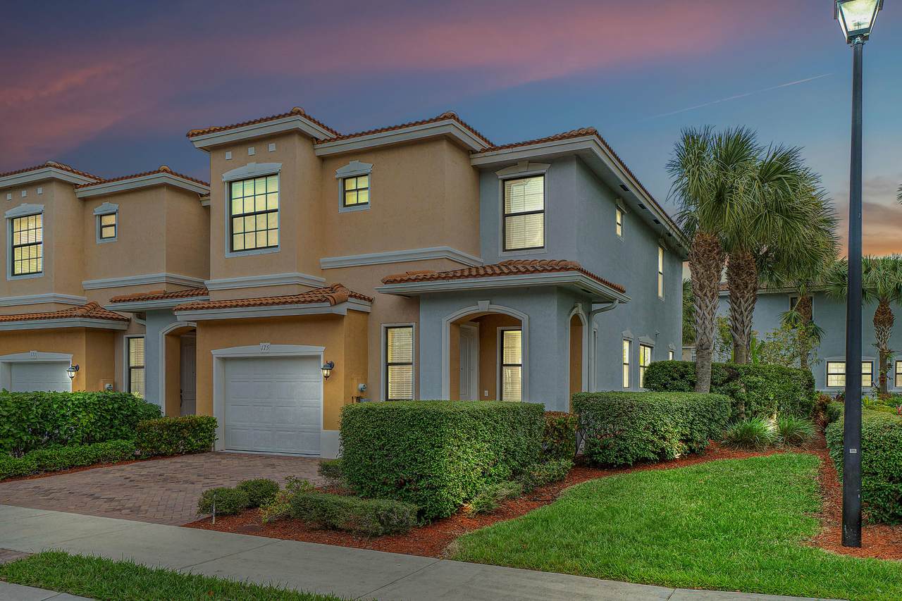 175 Gramercy Square Drive - Photo 1