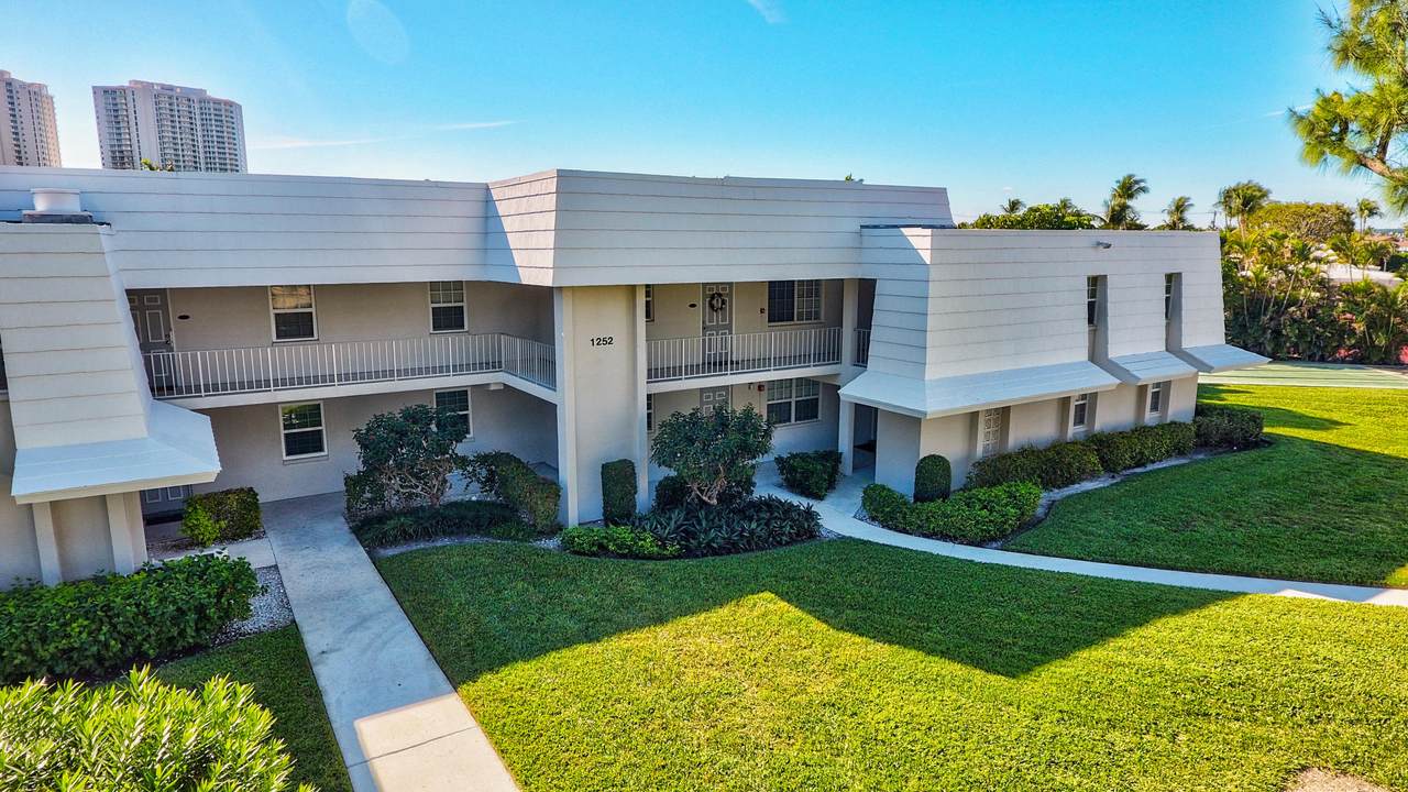 1252 Sugar Sands Boulevard - Photo 1