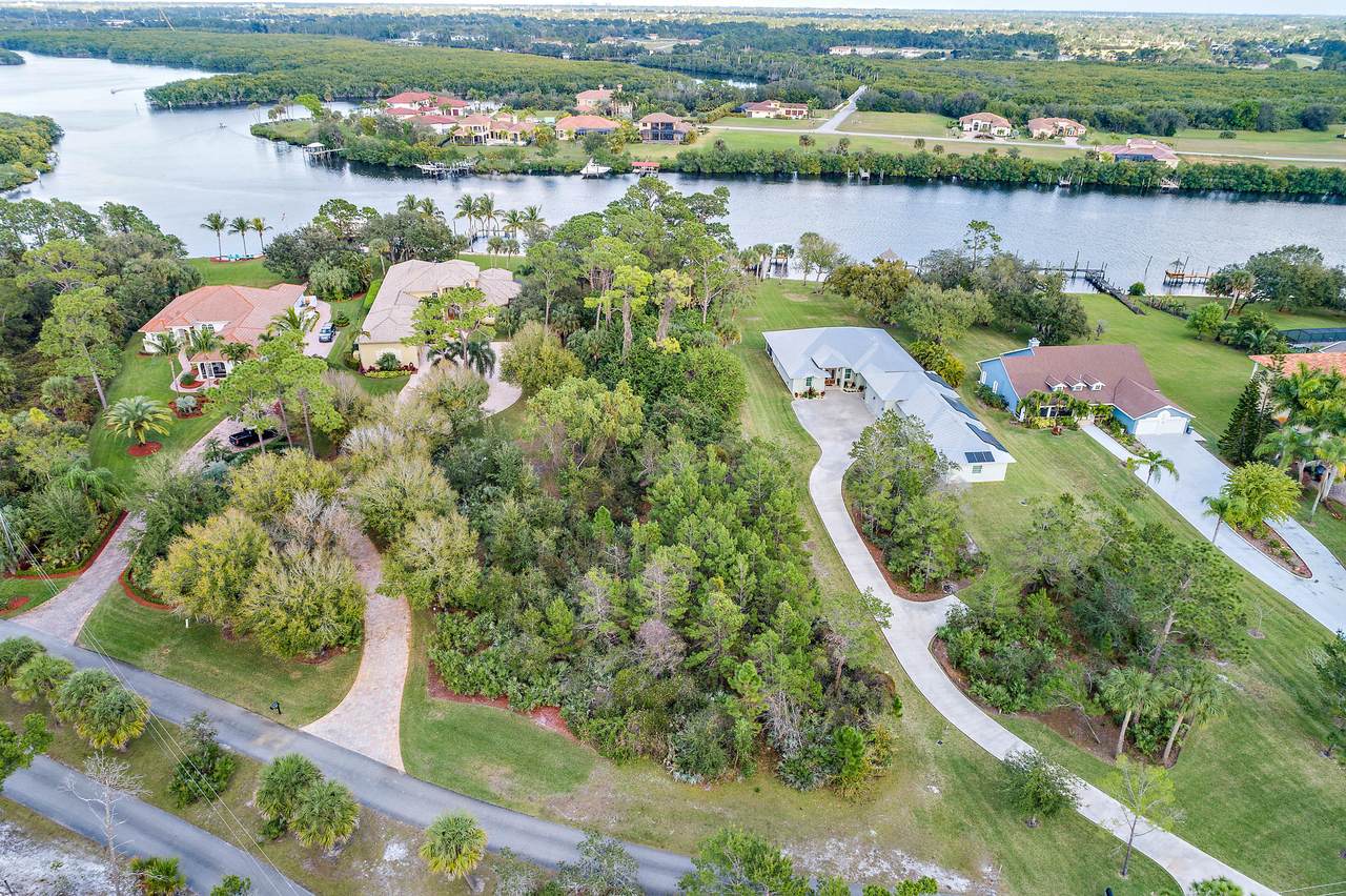 2601 North Lookout Boulevard - Photo 1 2601 North Lookout Boulevard - Photo 1