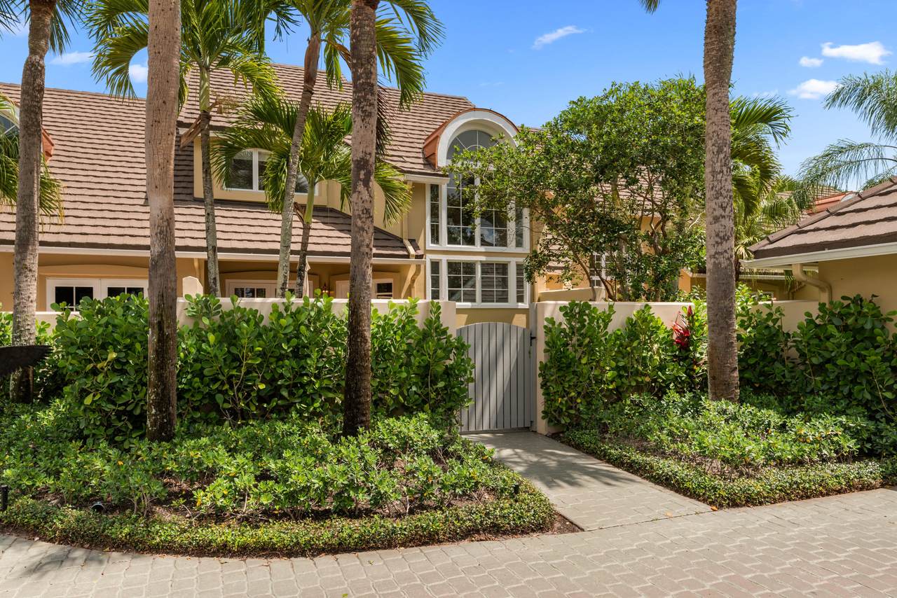 2576 Muirfield Court - Photo 1