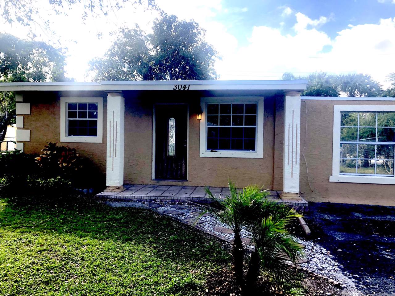3041 Palm Drive - Photo 1