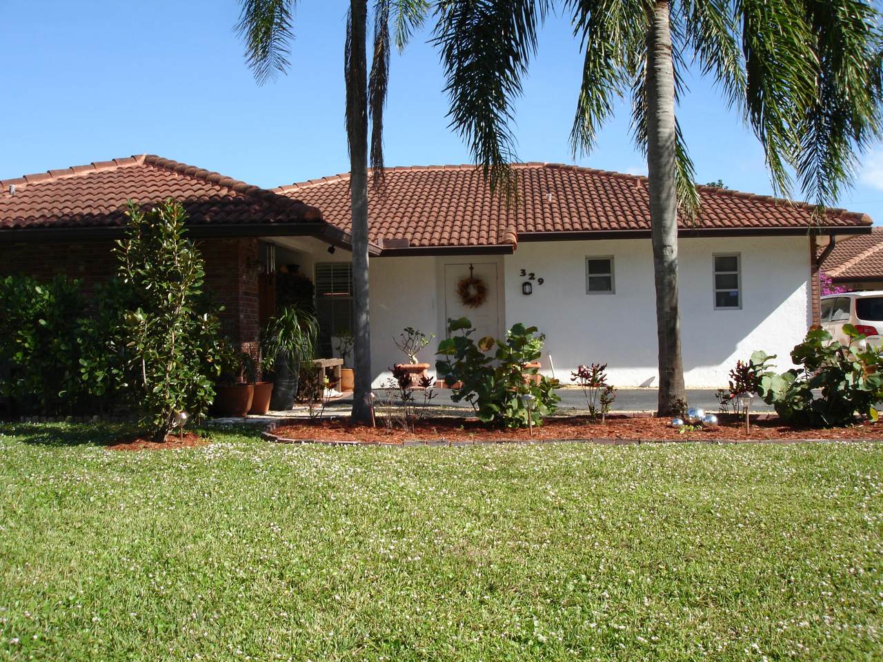329 42nd Street - Photo 1