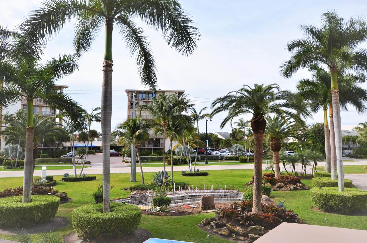 3546 Ocean Boulevard - Photo 1