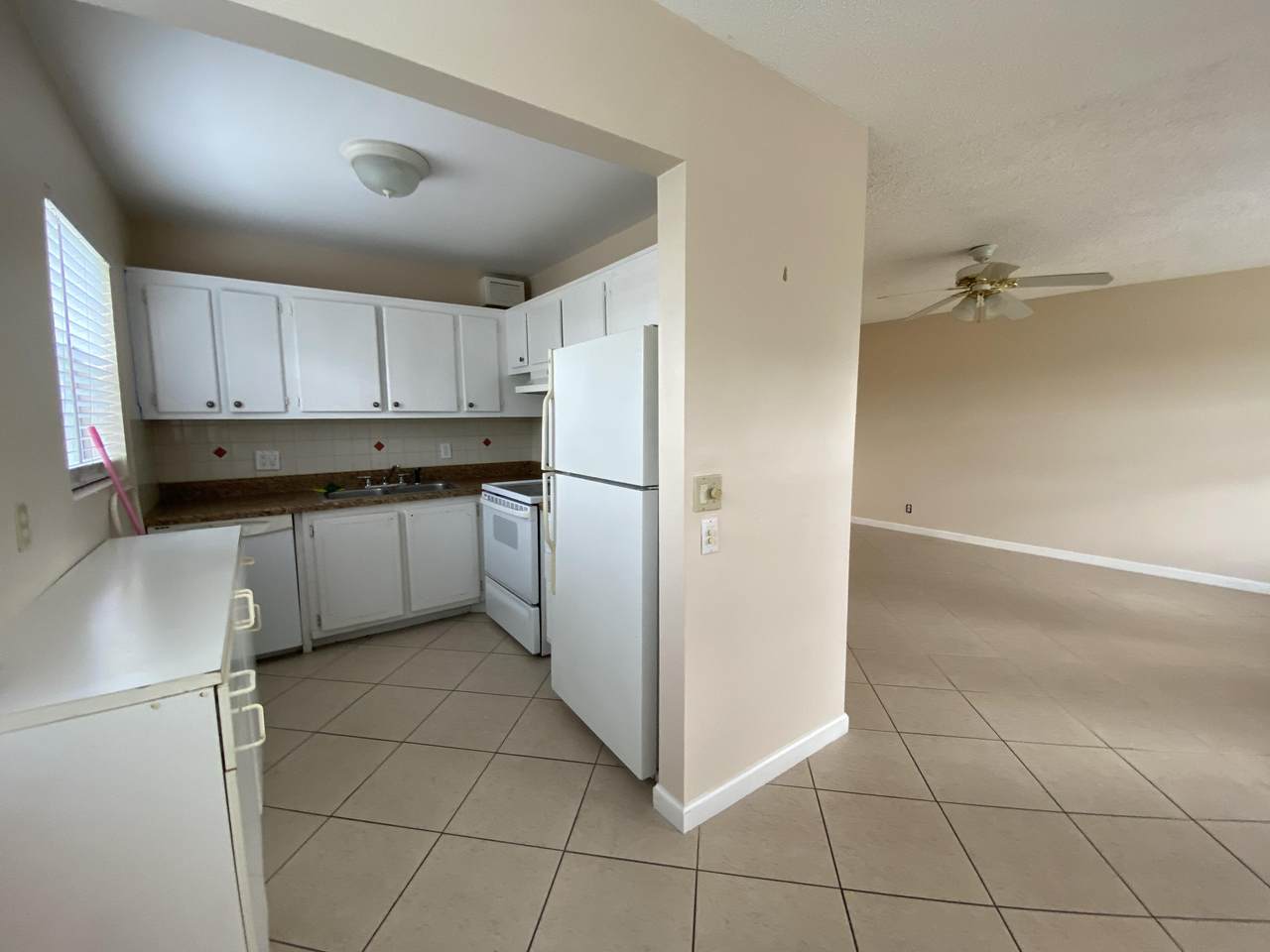 240 Northampton L - Photo 1