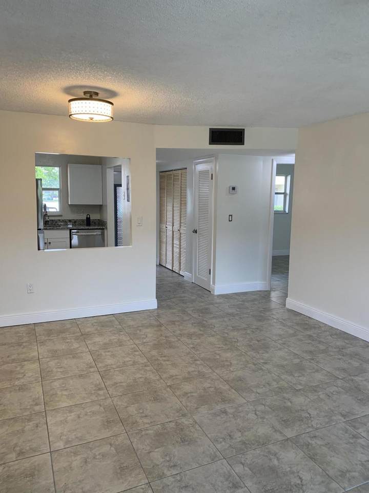 8000 Sunrise Lakes Drive - Photo 1