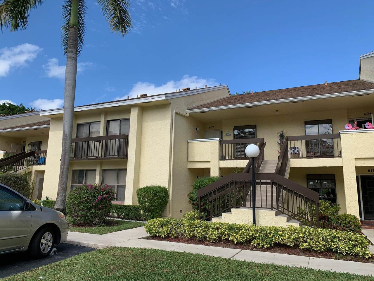 5187 Oak Hill Lane - Photo 1