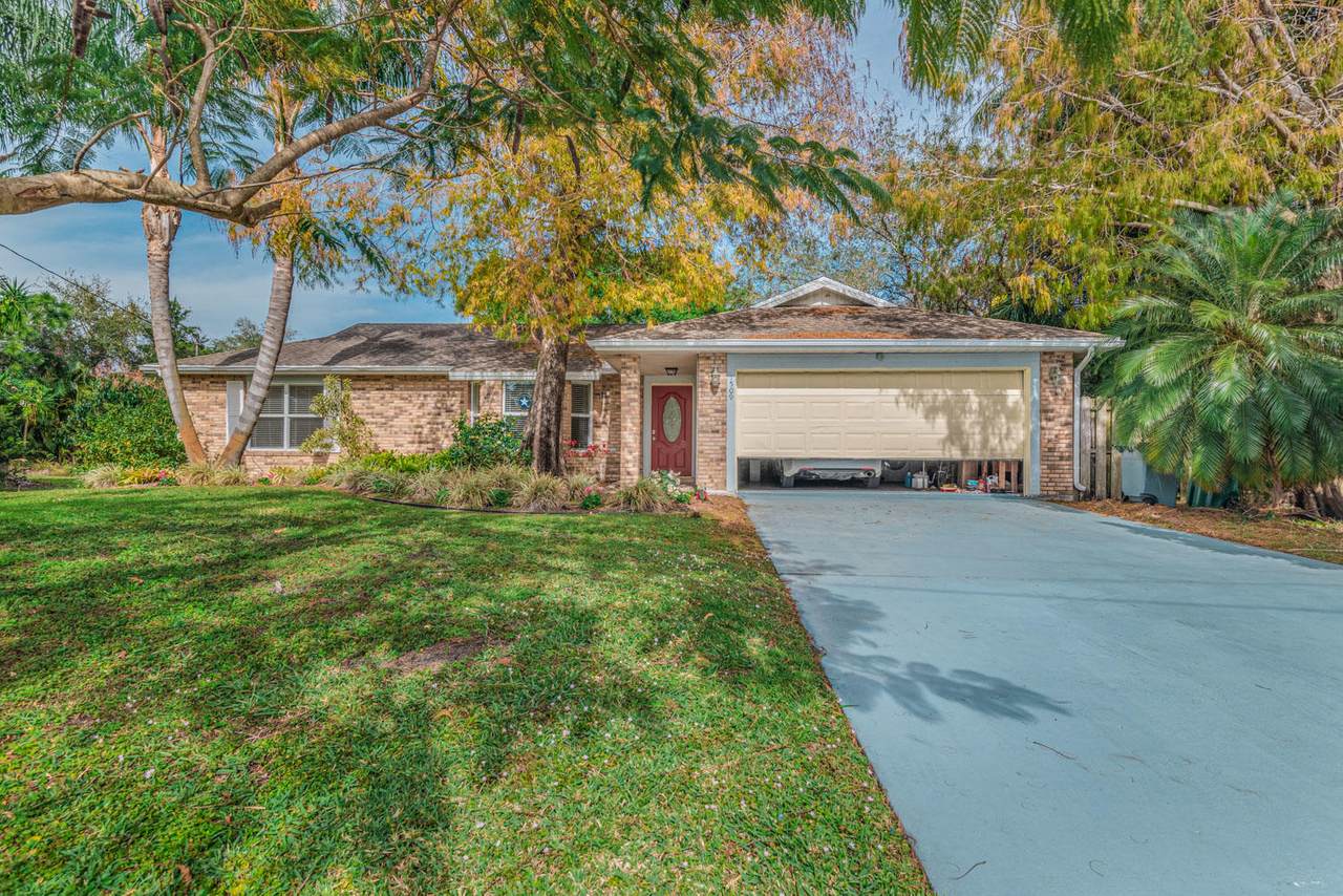 1509 Aledo Lane - Photo 1