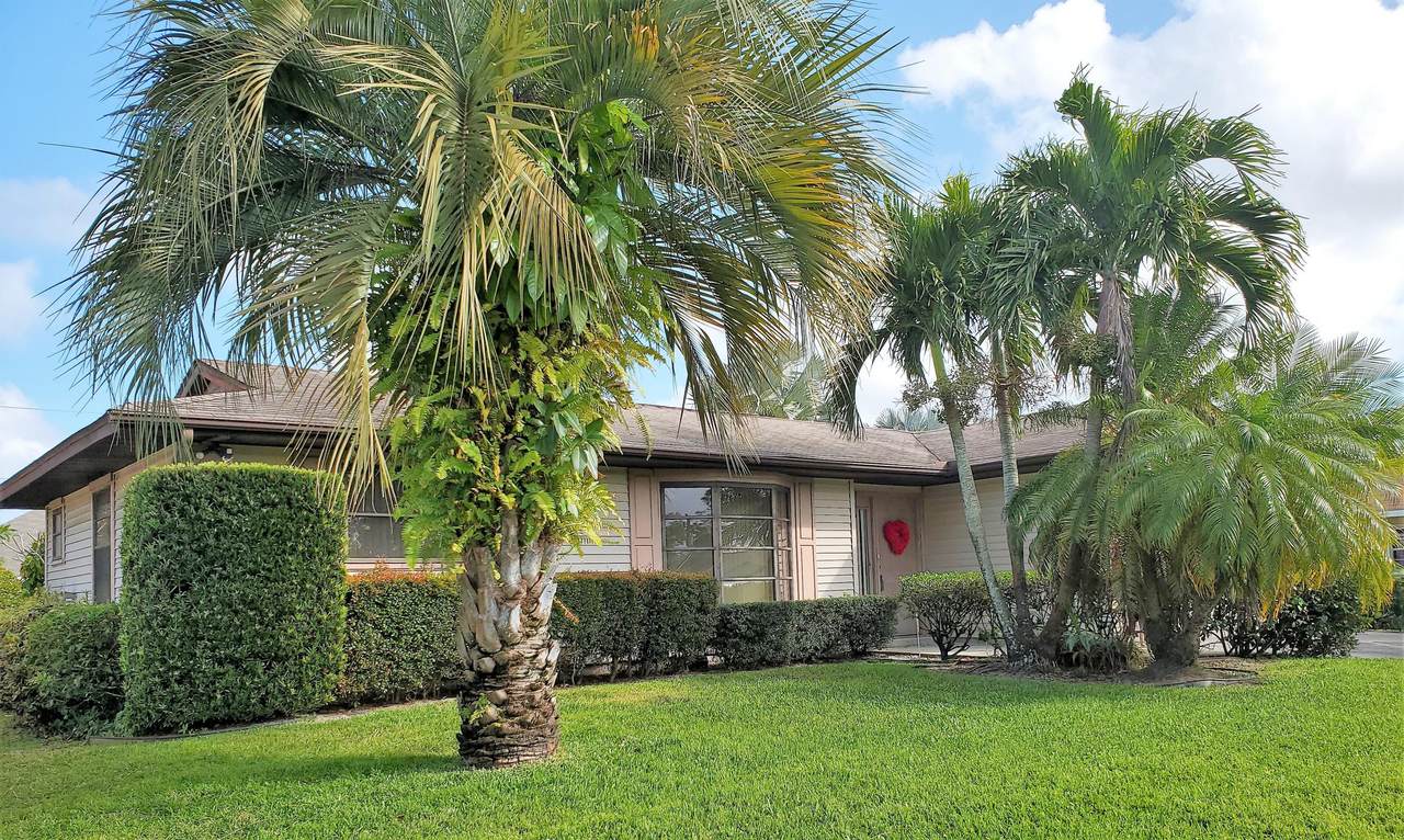 617 Empire Street - Photo 1