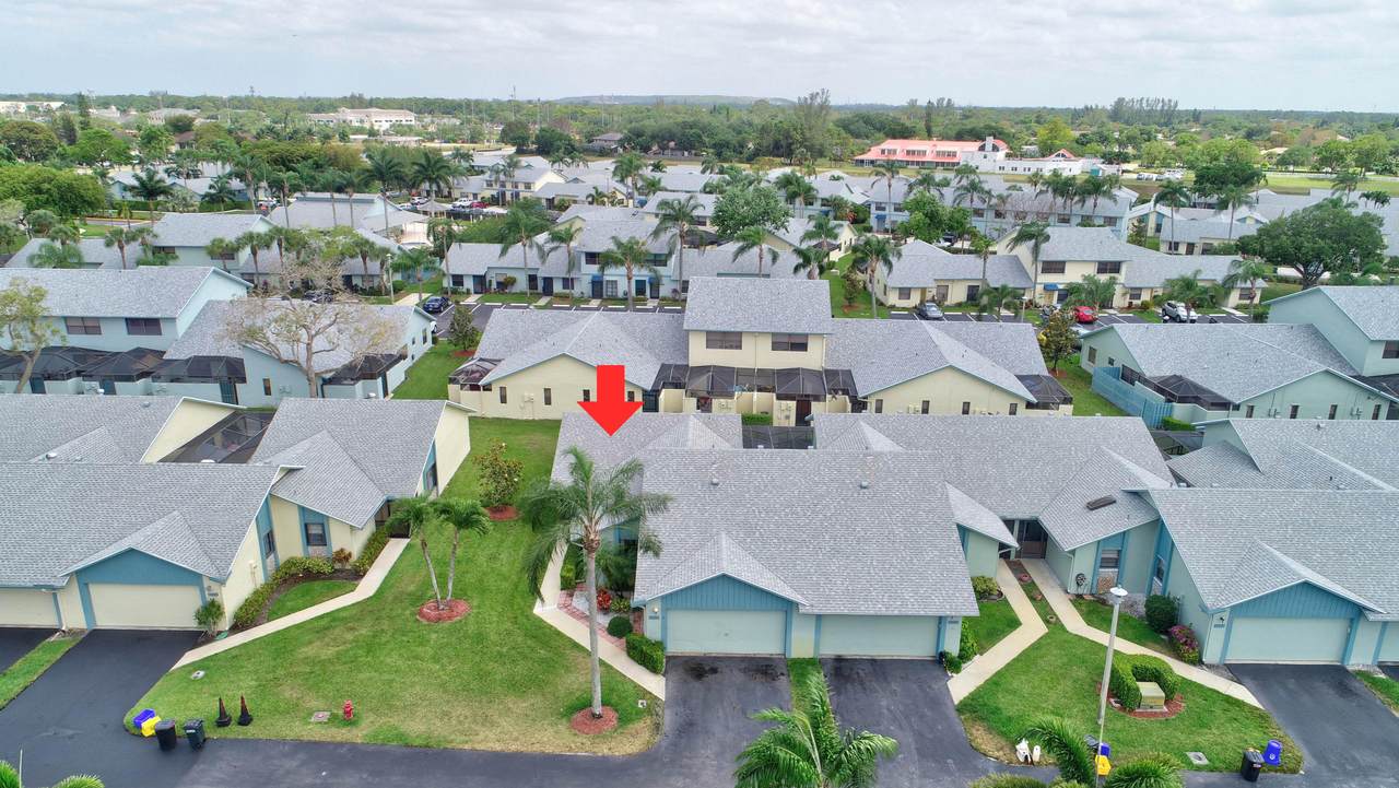 9114 20th A Street - Photo 1
