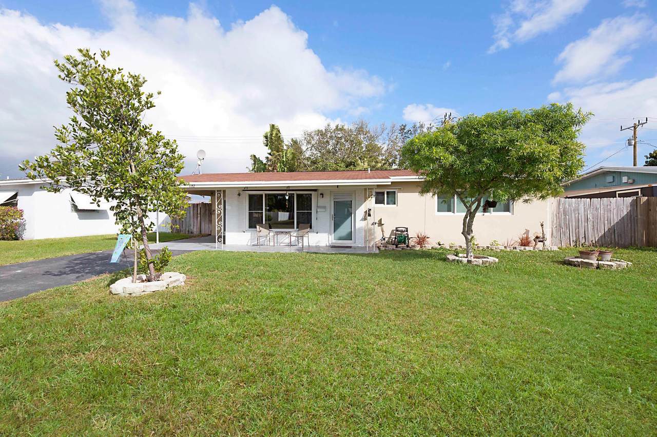 1182 2nd Avenue - Photo 1