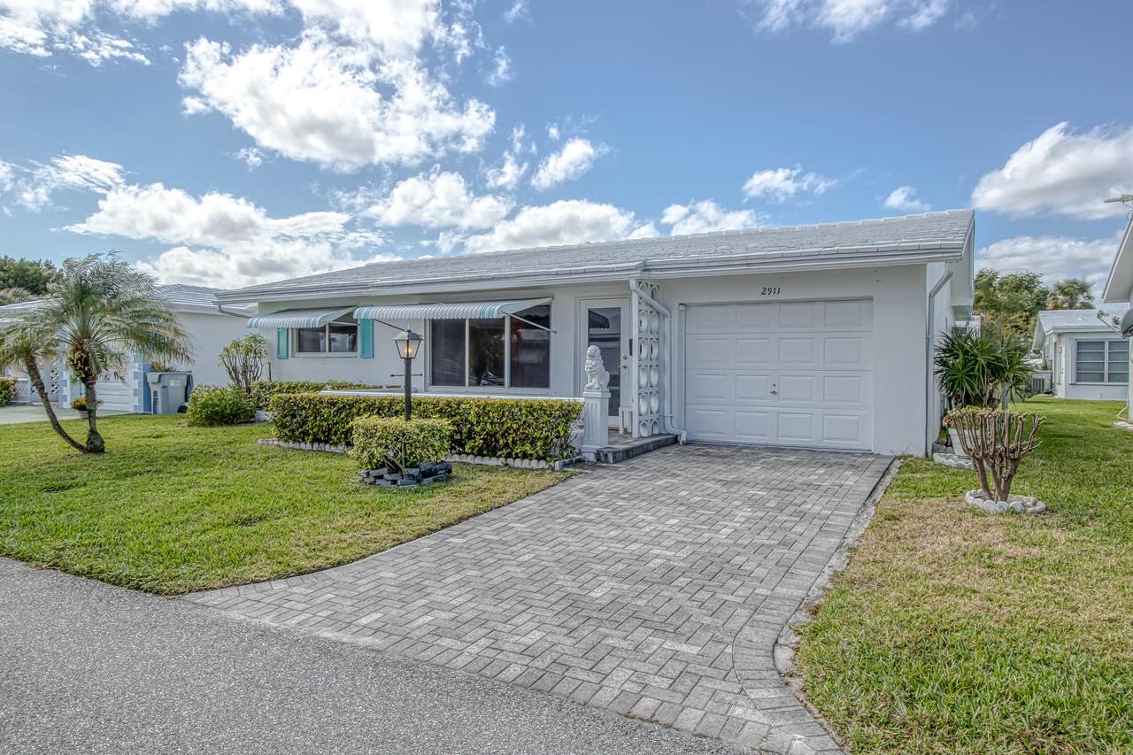 2911 1st Drive - Photo 1