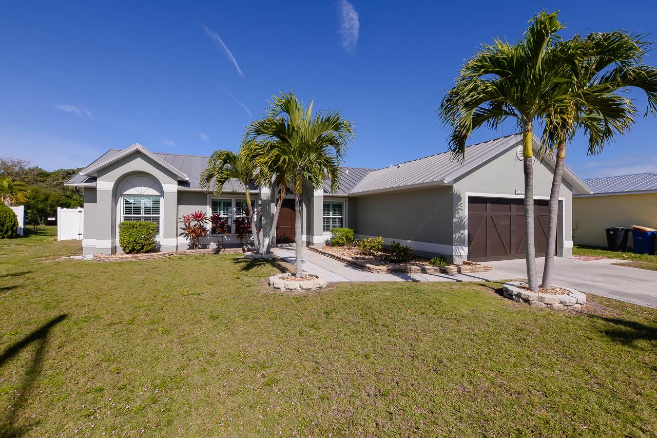 1322 Bonefish Court - Photo 1