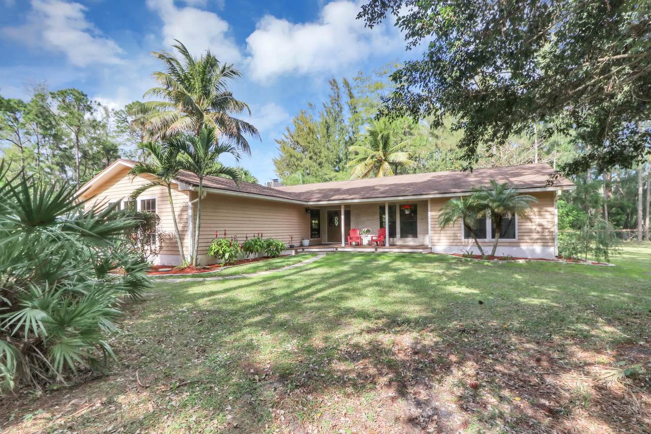 10660 Pinewood Trail - Photo 1
