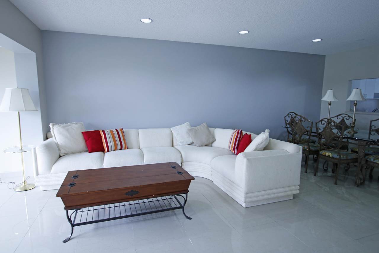 4471 Luxemburg Court - Photo 1