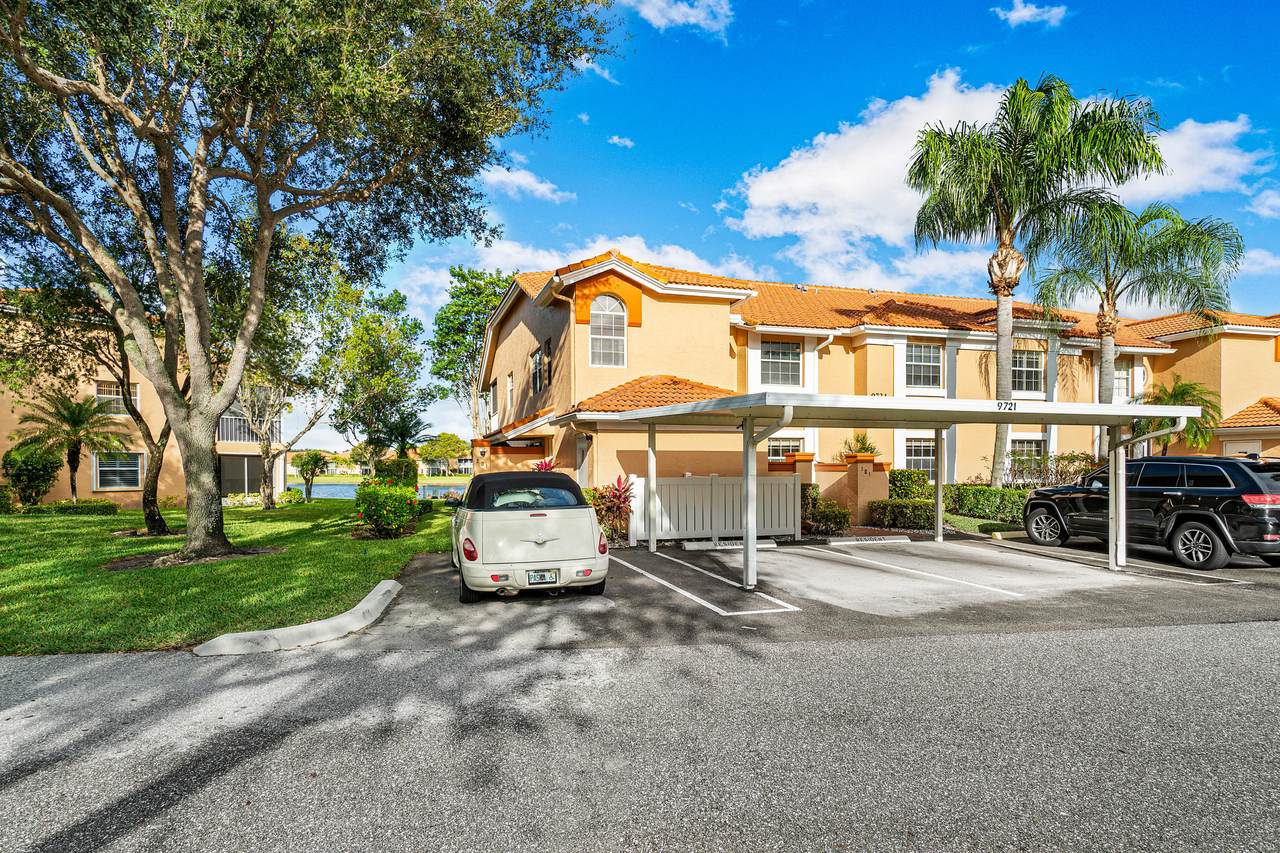 9721 Shadybrook Drive - Photo 1