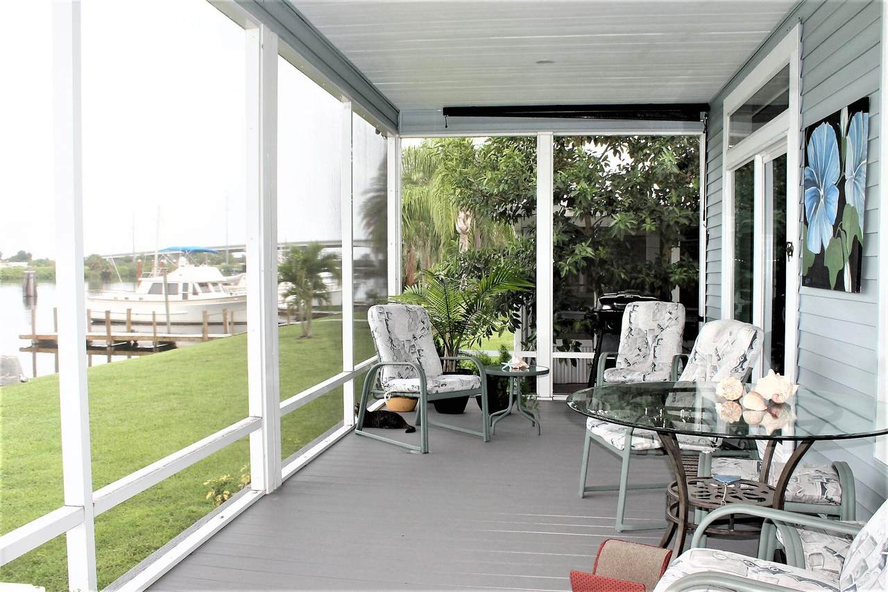 853 Yacht Club Way - Photo 1