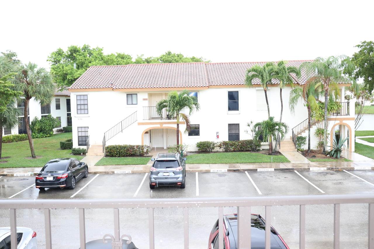 321 Olivewood Place - Photo 1