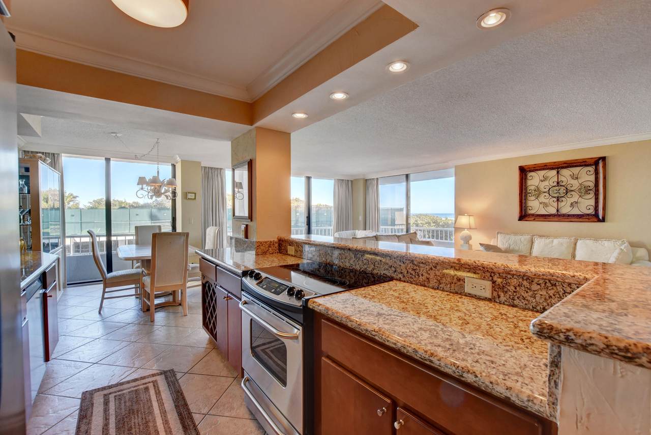 5540 Ocean Drive - Photo 1