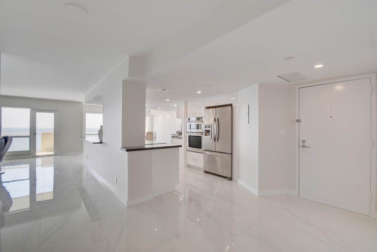 4301 Ocean Boulevard - Photo 1