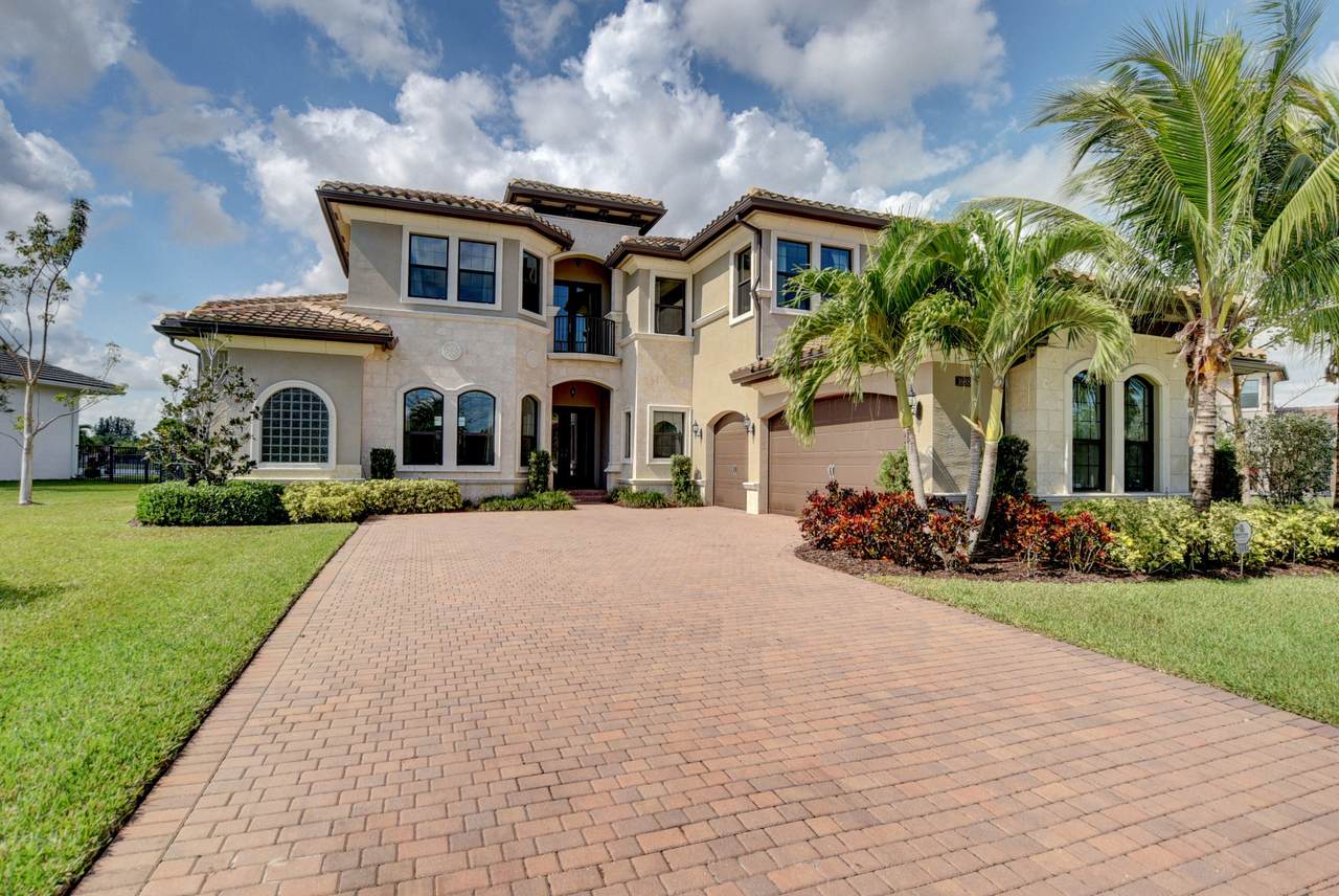 16884 Strasbourg Lane - Photo 1