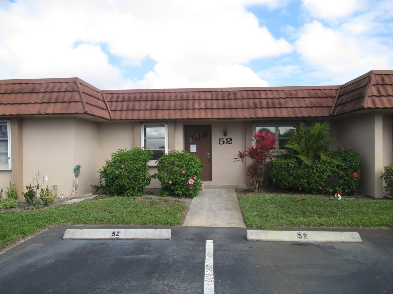 5725 Fernley Drive - Photo 1