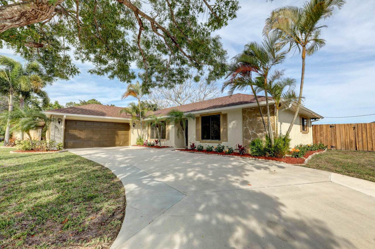 709 Eastlake Street - Photo 1