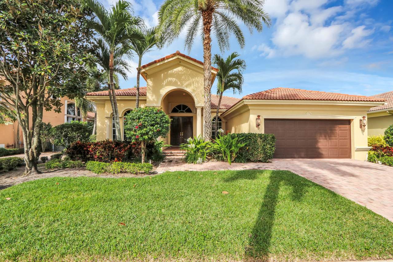 8071 Laurel Ridge Court - Photo 1