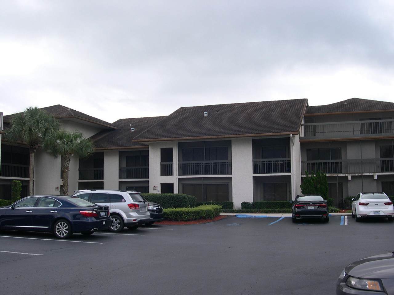 3200 Twin Lakes Terrace - Photo 1