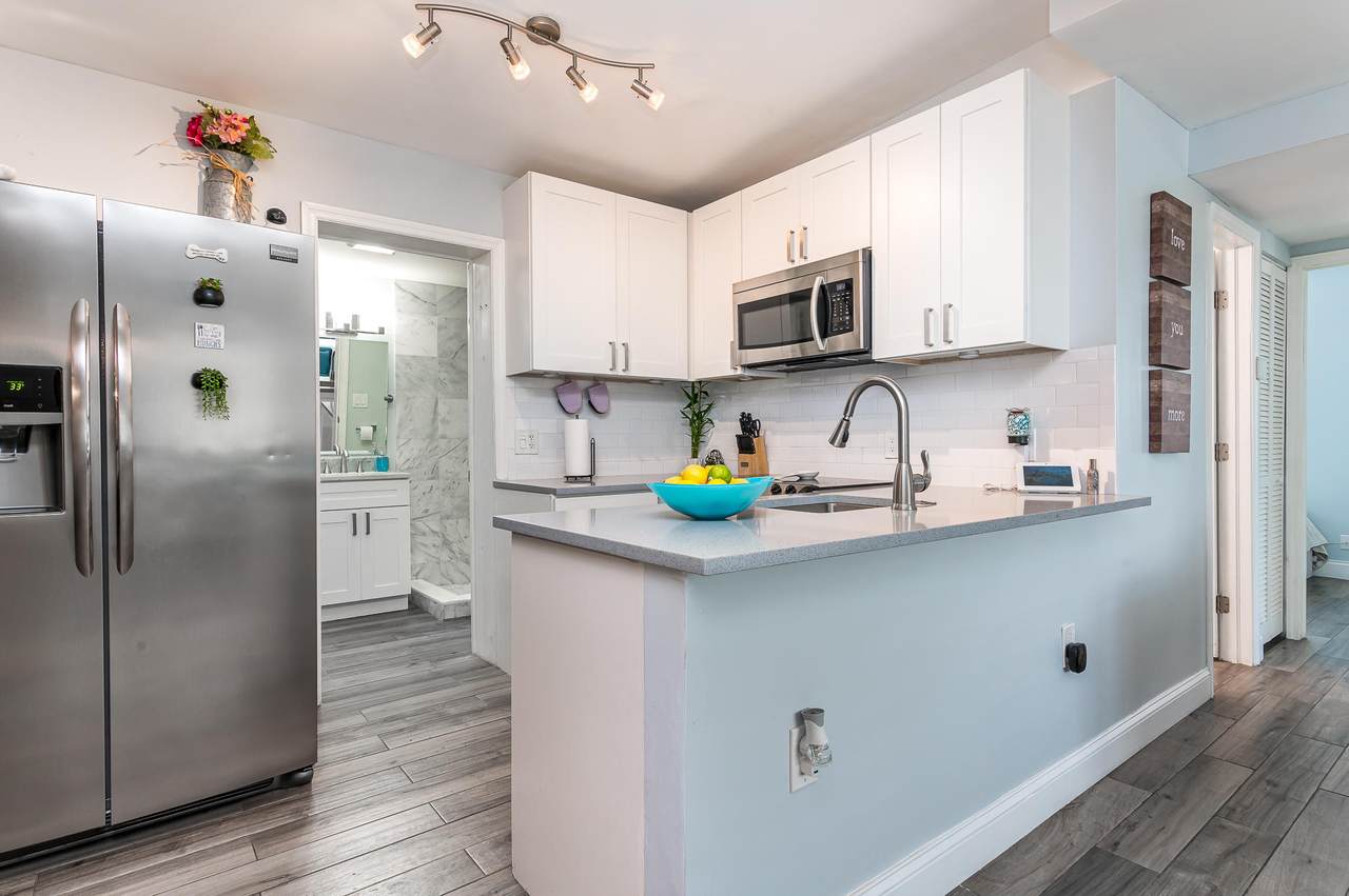 3530 Seacrest Boulevard - Photo 1