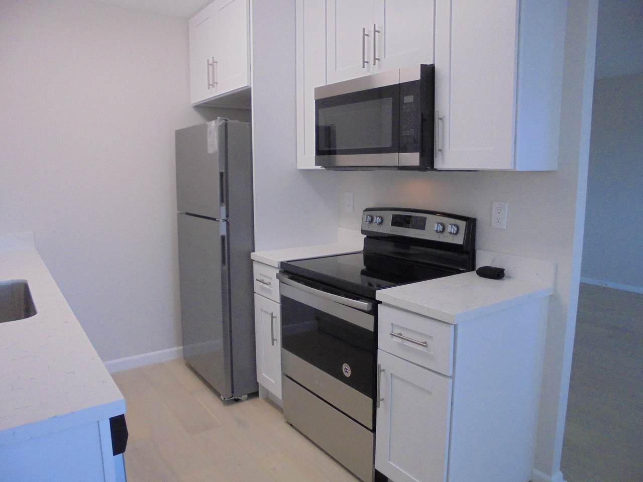 4088 Guildford - Photo 1