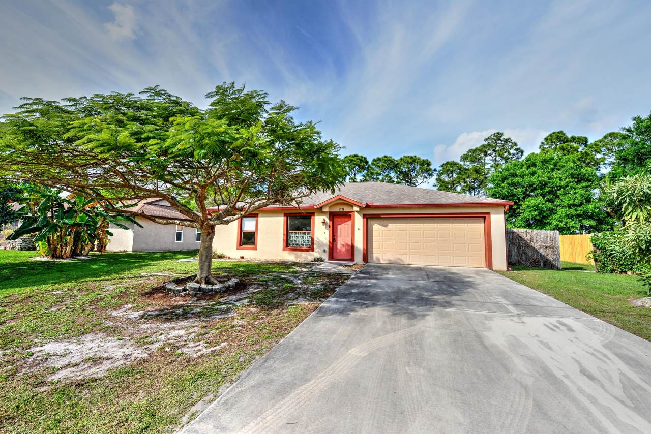 1779 Capehart Avenue - Photo 1