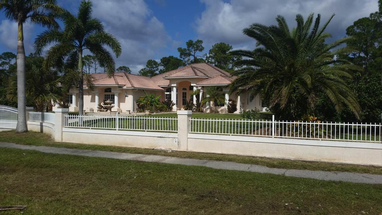 15465 Citrus Grove Boulevard - Photo 1