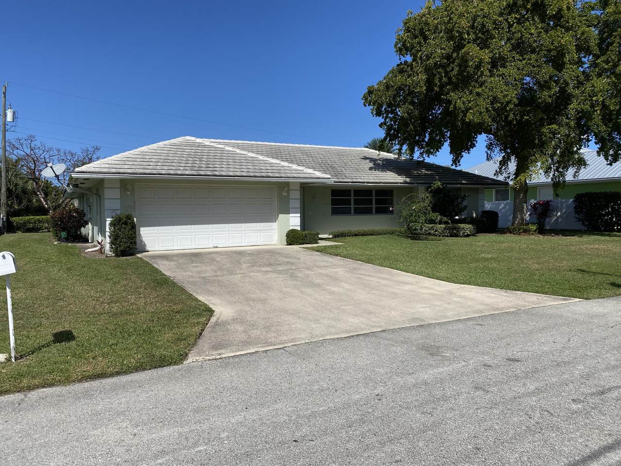 1170 Coral Way - Photo 1