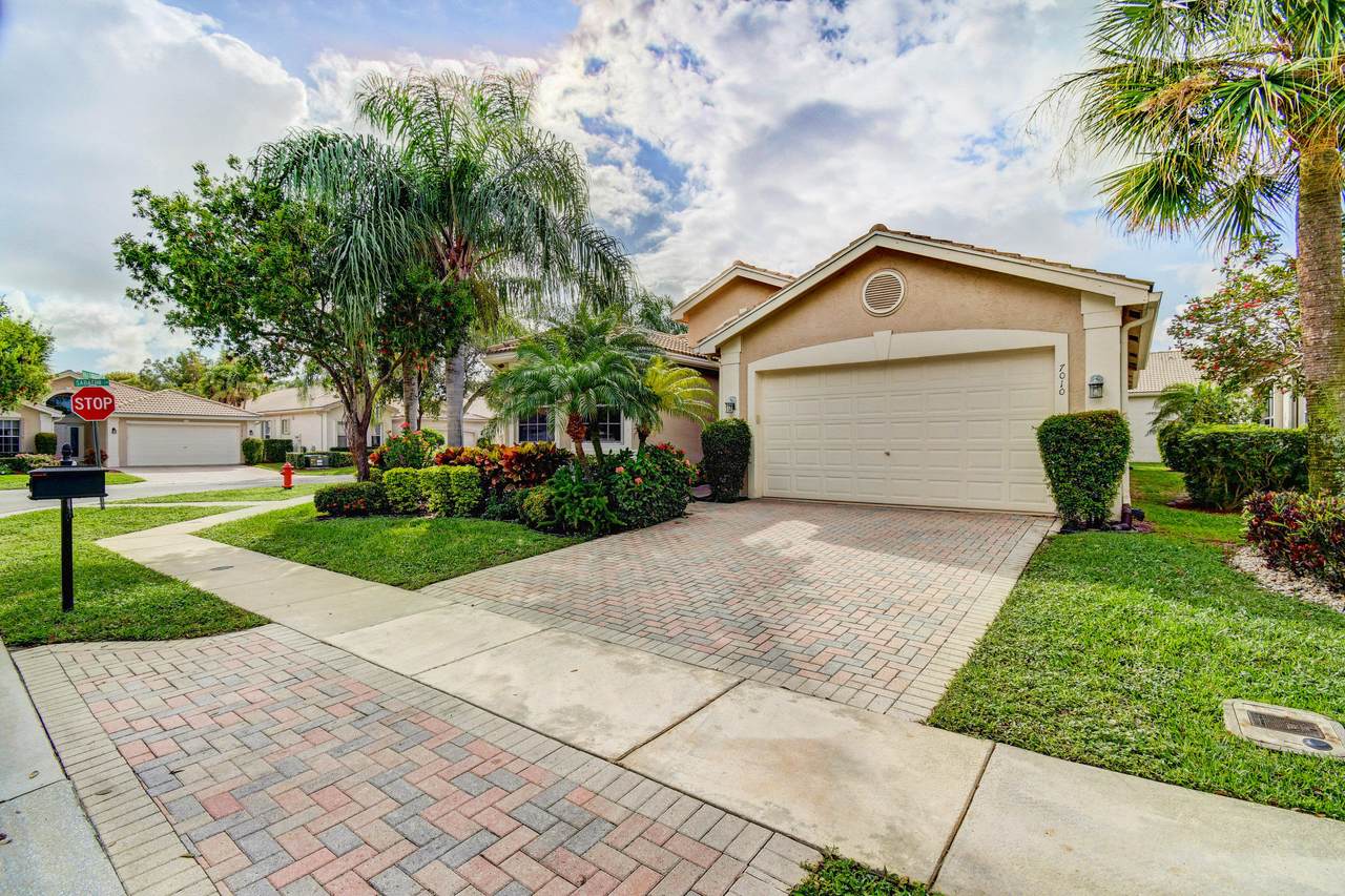 7010 Avila Terrace Way - Photo 1