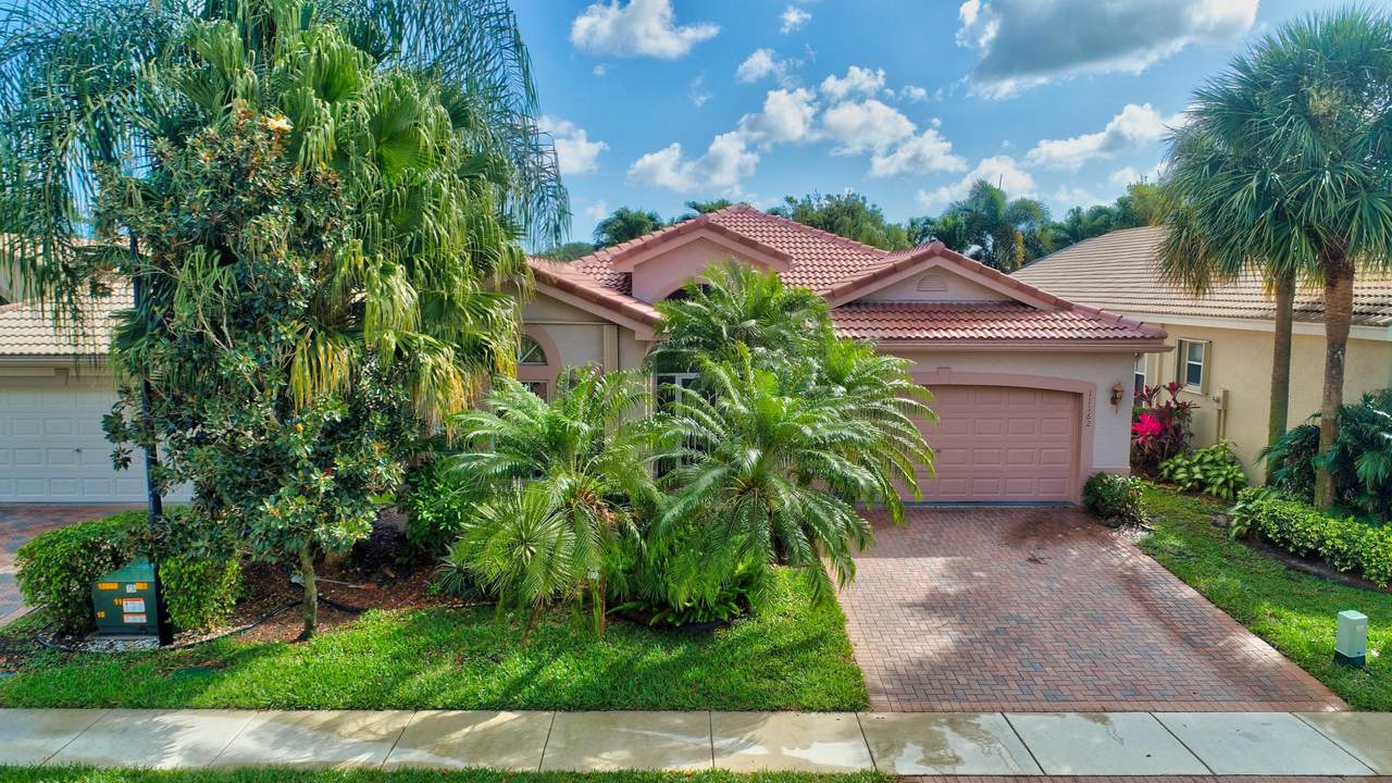 11162 Polynesian Way - Photo 1