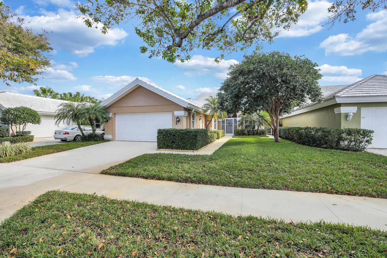 2320 Saratoga Bay Drive - Photo 1