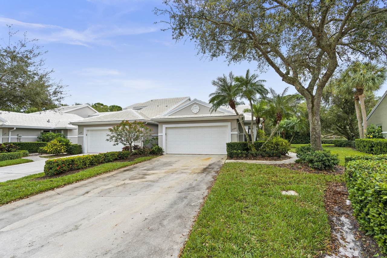 2384 Foxpoint Way - Photo 1