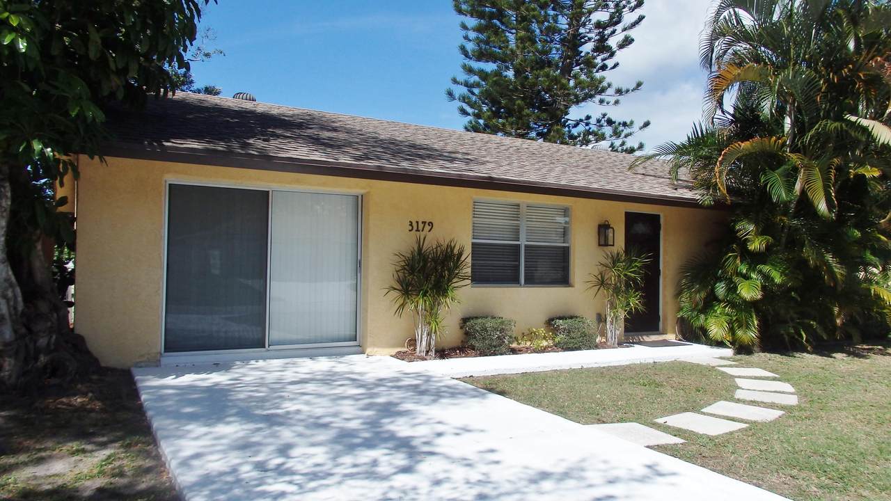 3179 Cypress Street - Photo 1