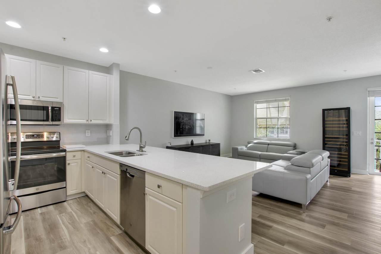 1533 Cades Bay Avenue - Photo 1 1533 Cades Bay Avenue - Photo 1