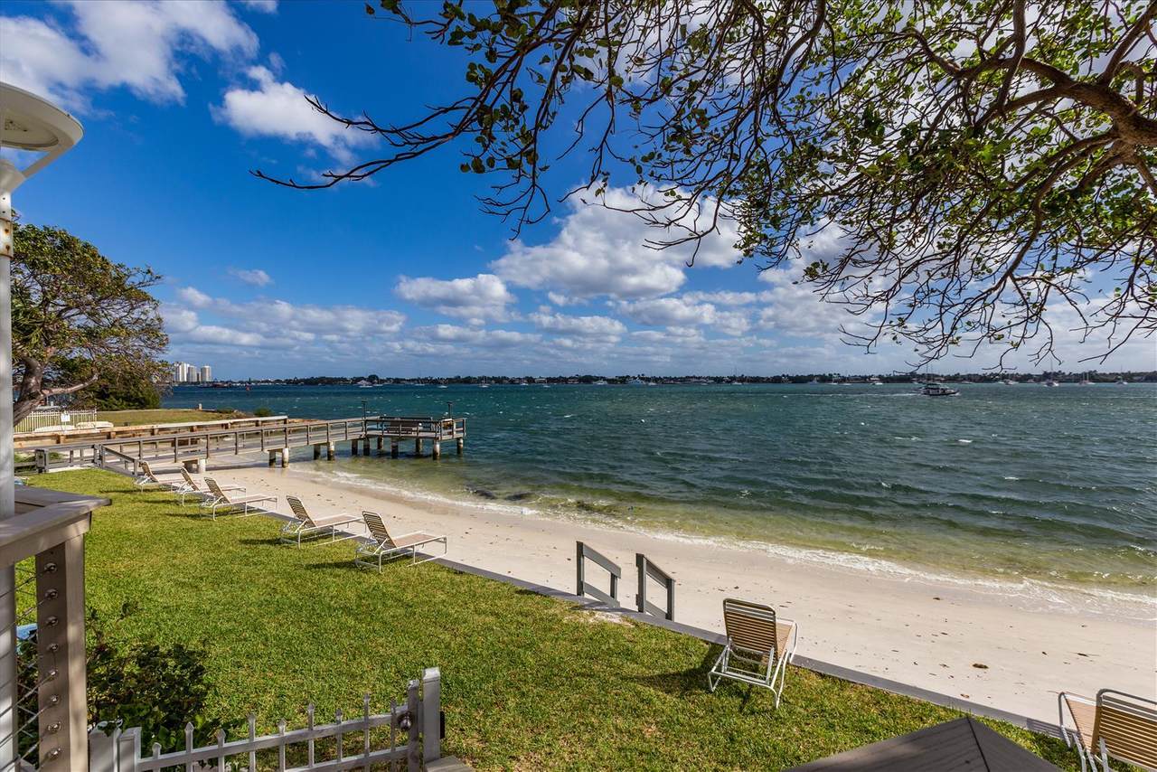 5600 Flagler Drive - Photo 1