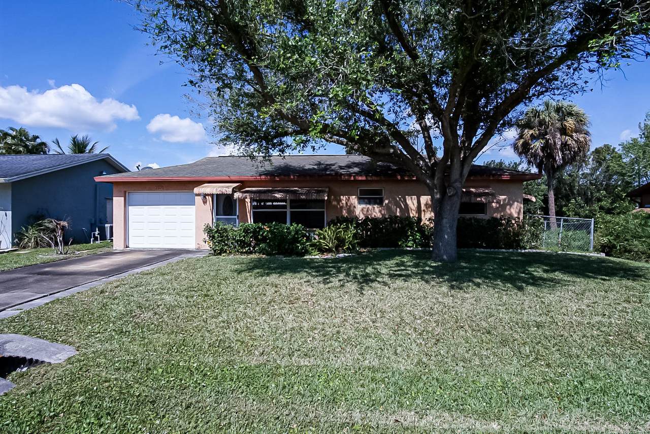 2317 Monroe Street - Photo 1