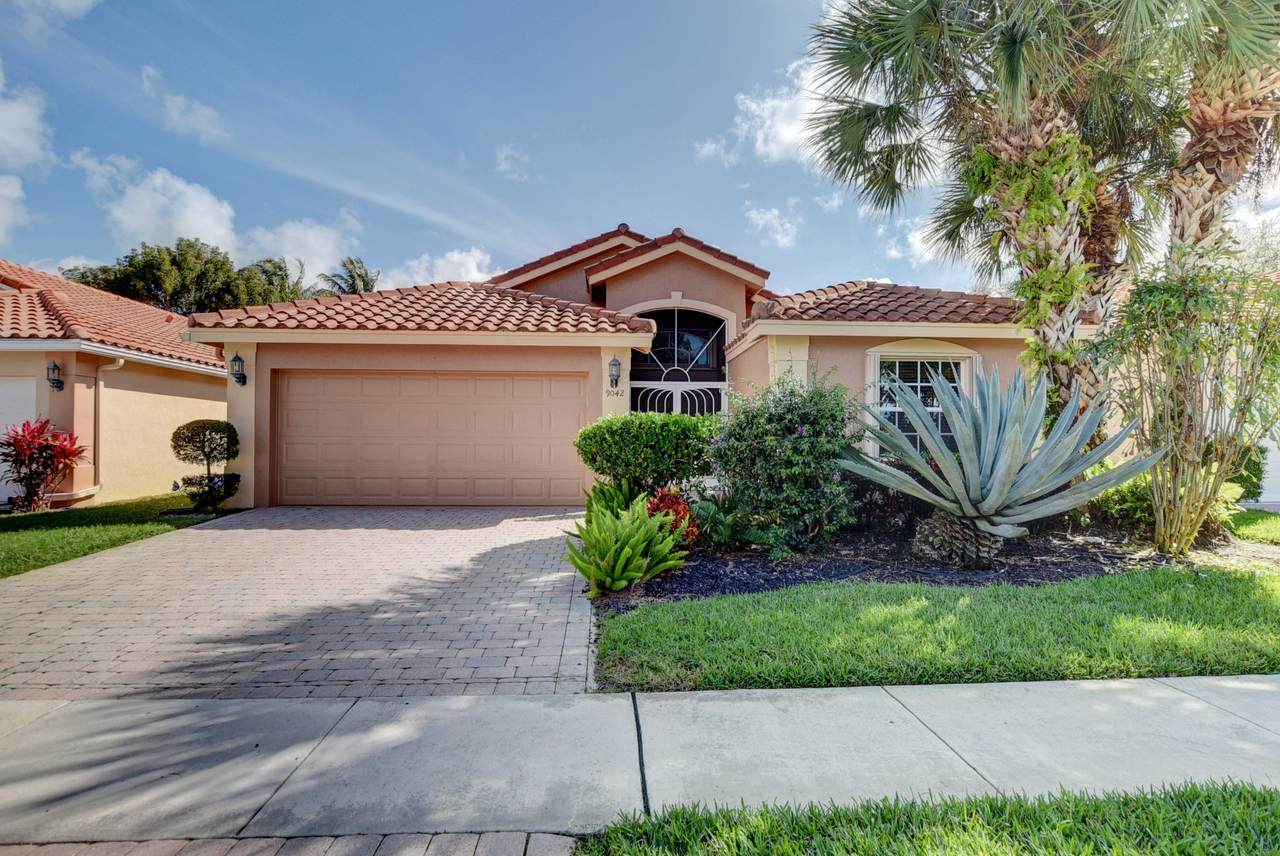 9042 Rialto Way - Photo 1