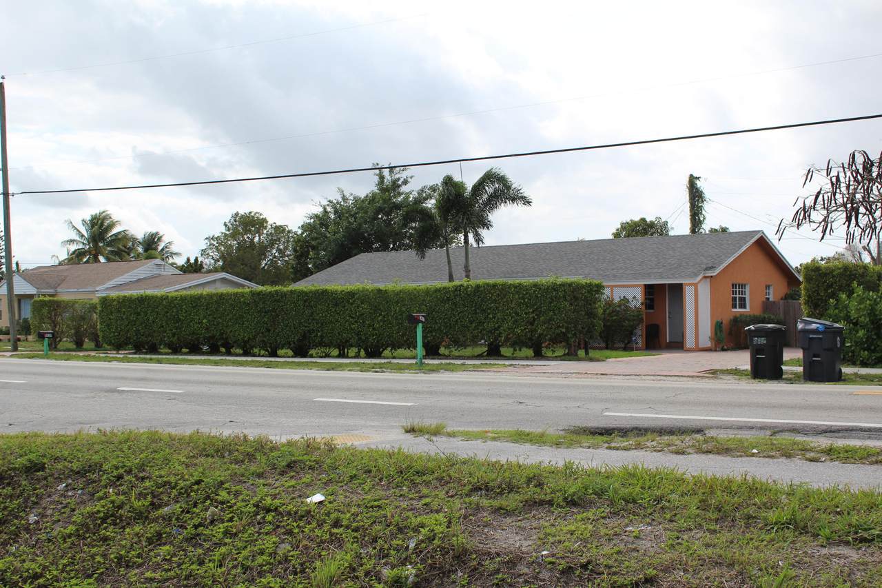 3437 Kirk Road - Photo 1