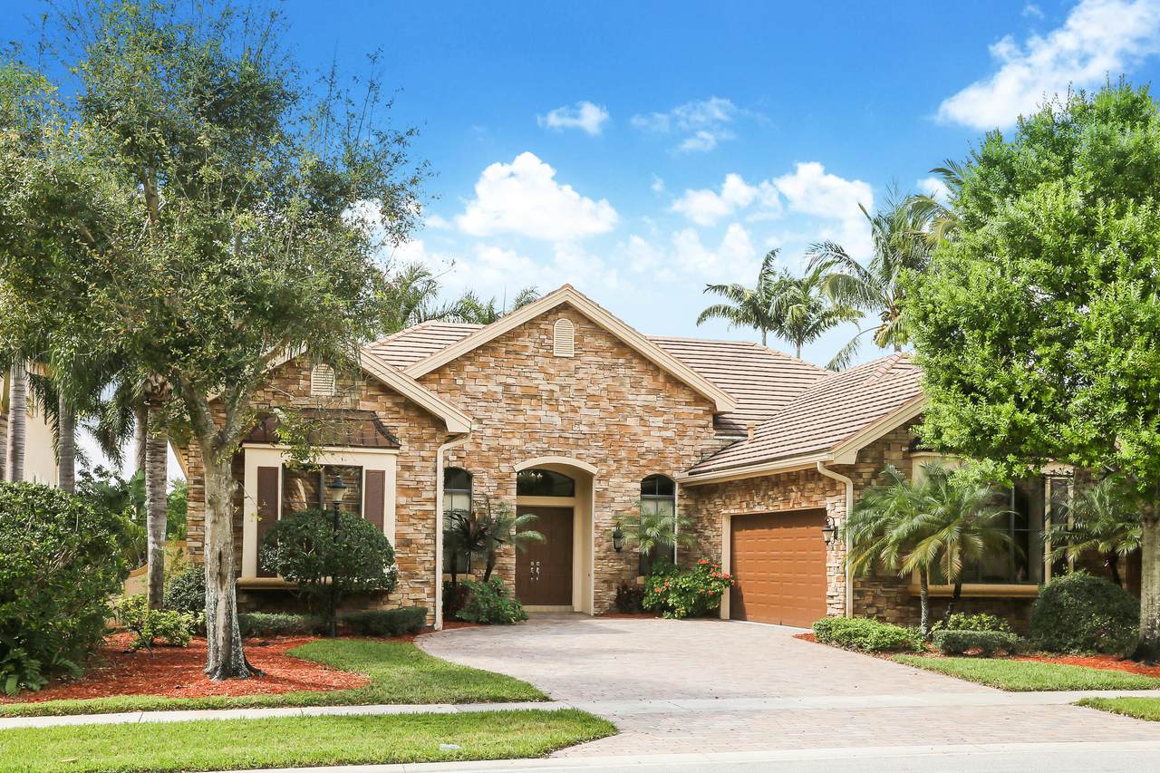 3505 Turenne Way - Photo 1