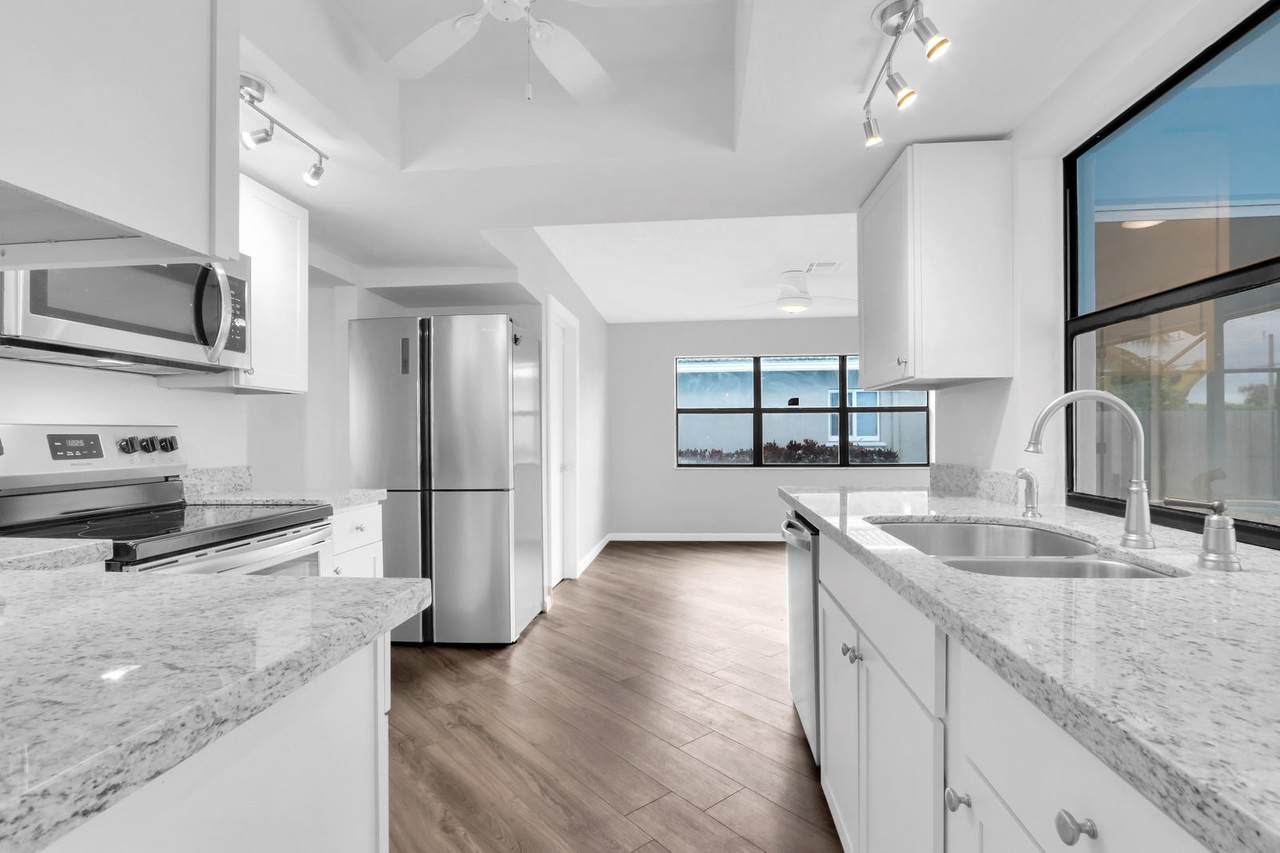3821 20 Ter Terrace - Photo 1