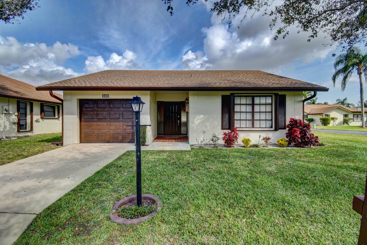 6329 Lakemont Circle - Photo 1