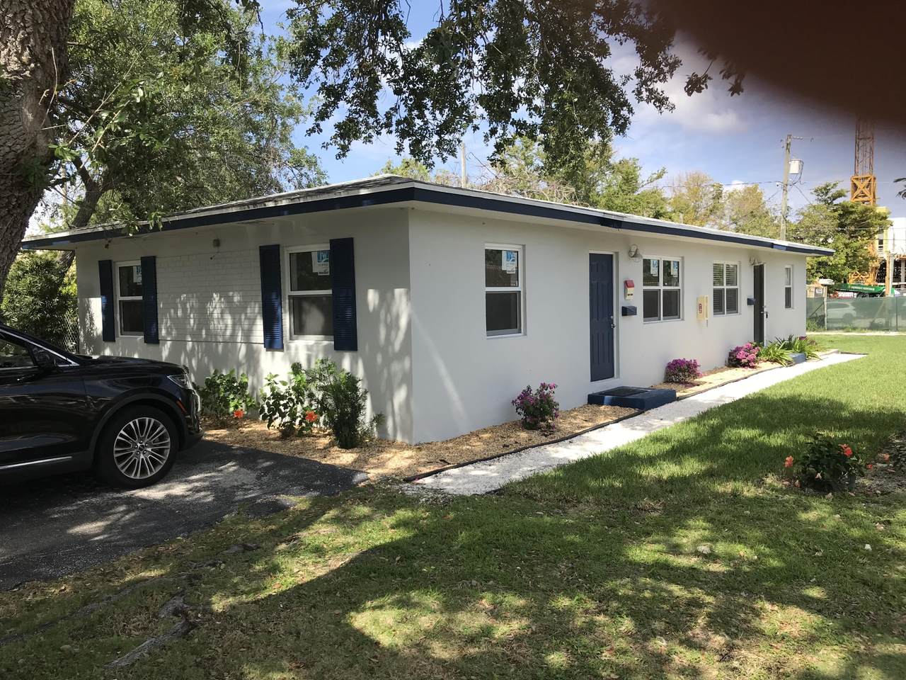 113 Swinton Avenue - Photo 1