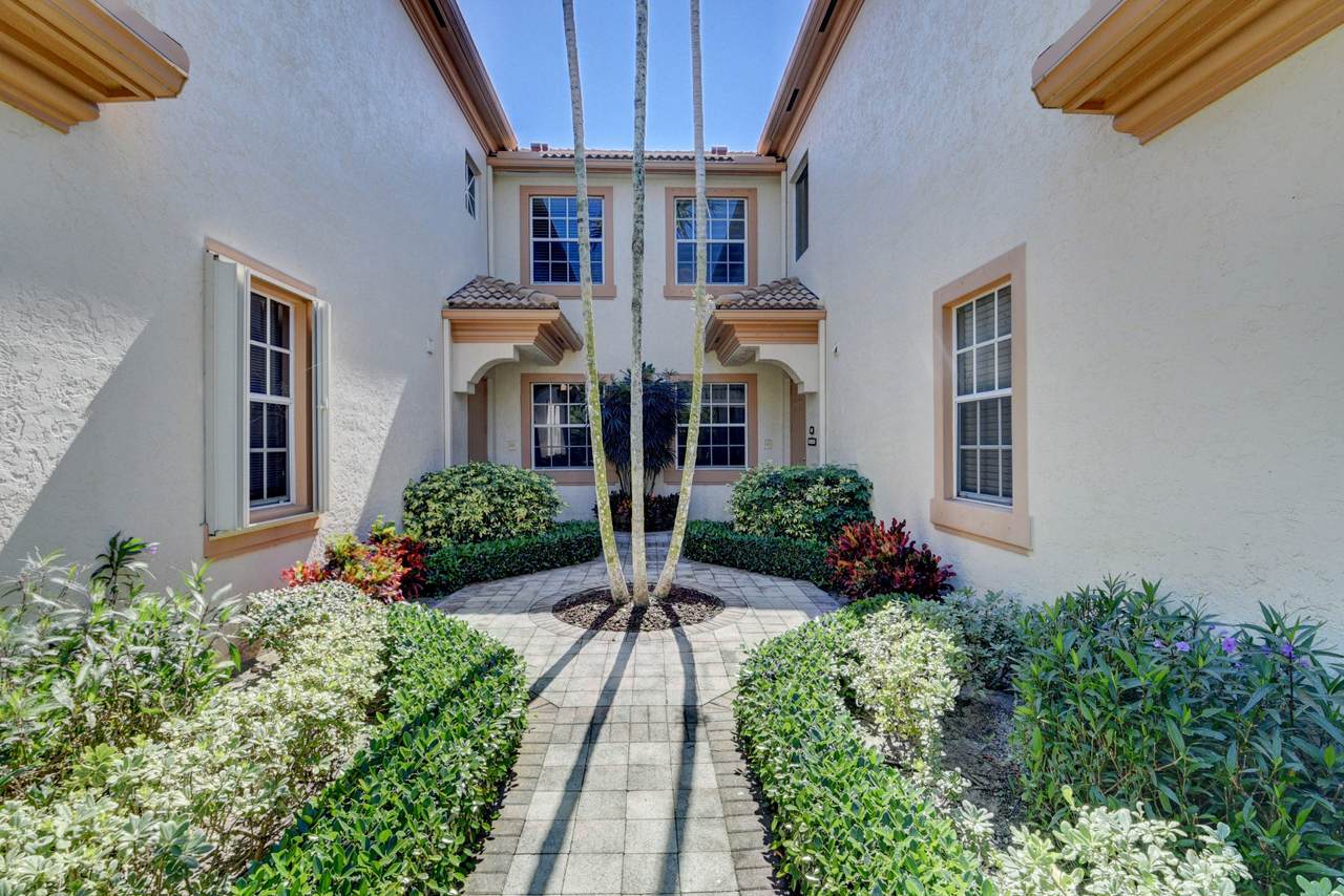 6160 Island Bend - Photo 1