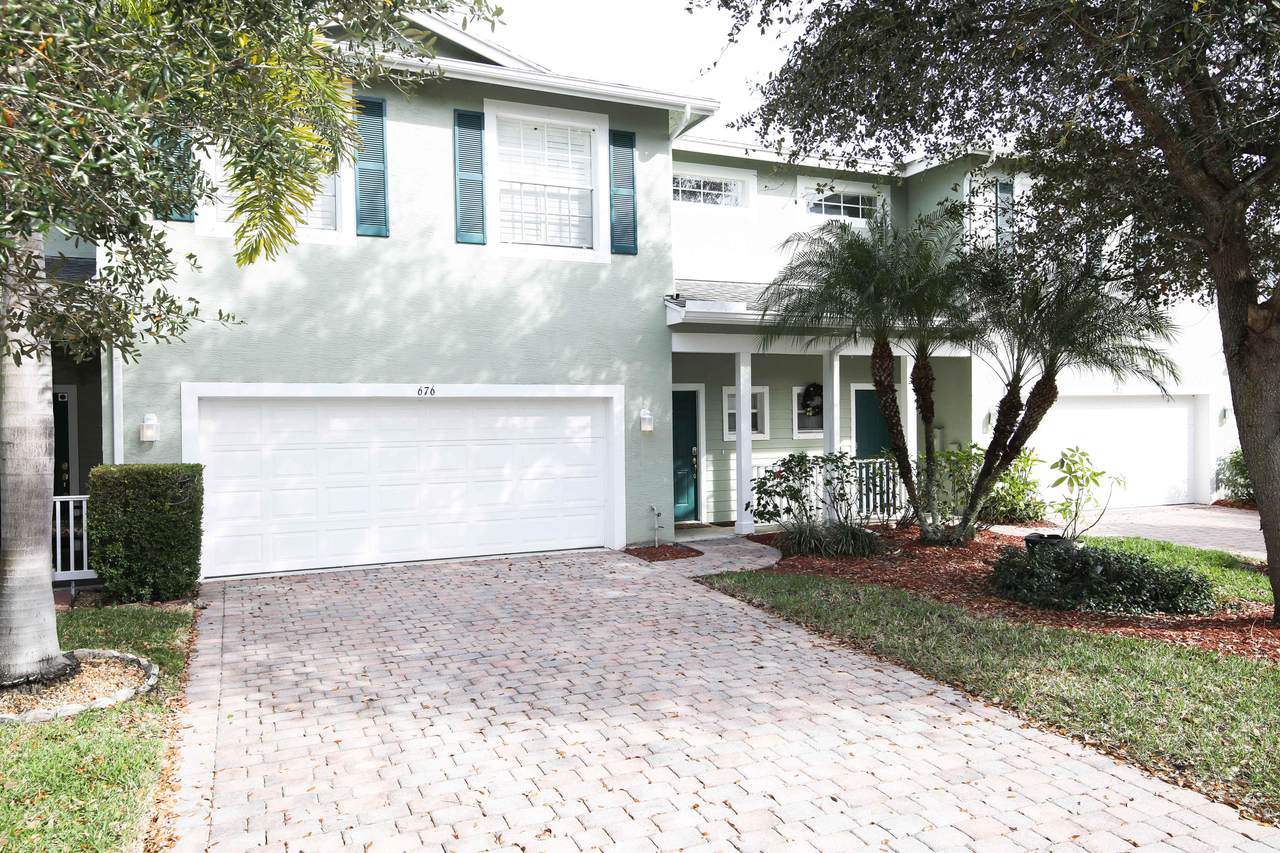 676 Bent Paddle Lane - Photo 1